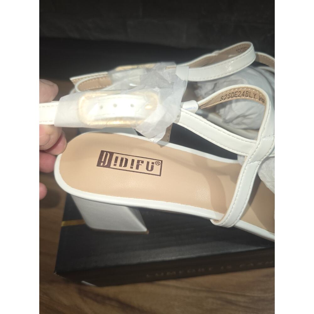 IDIFU IN2 Strappy Heels for Women Square Toe Low Chunky Block Heels White Sz 8.5 - Picture 4 of 7